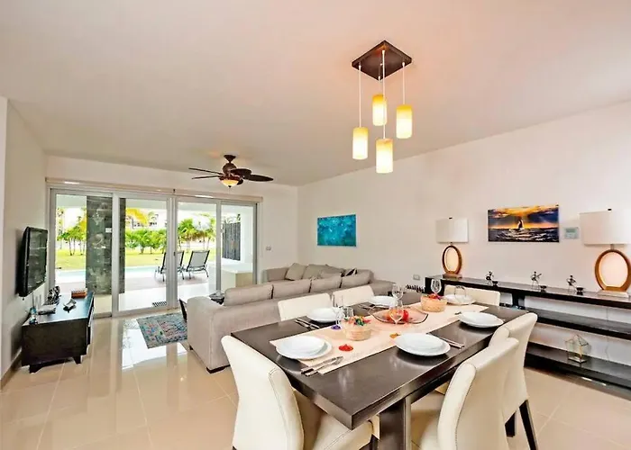 Oceanfront Walkout Pool Mareazul La Casa Bonita Playa del Carmen