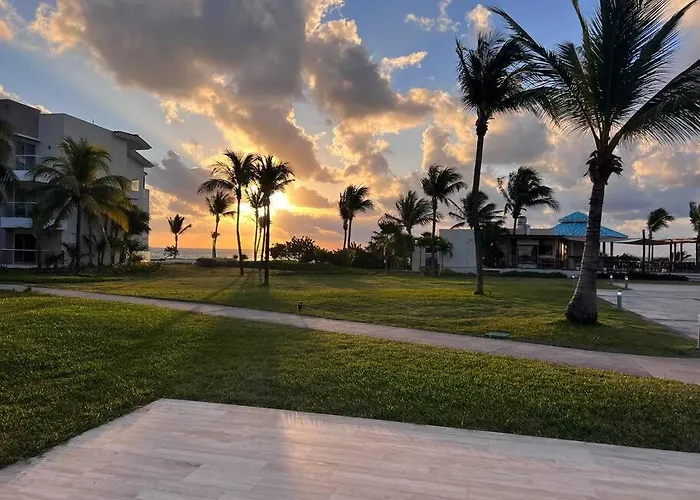 Oceanfront Walkout Pool Mareazul La Casa Bonita