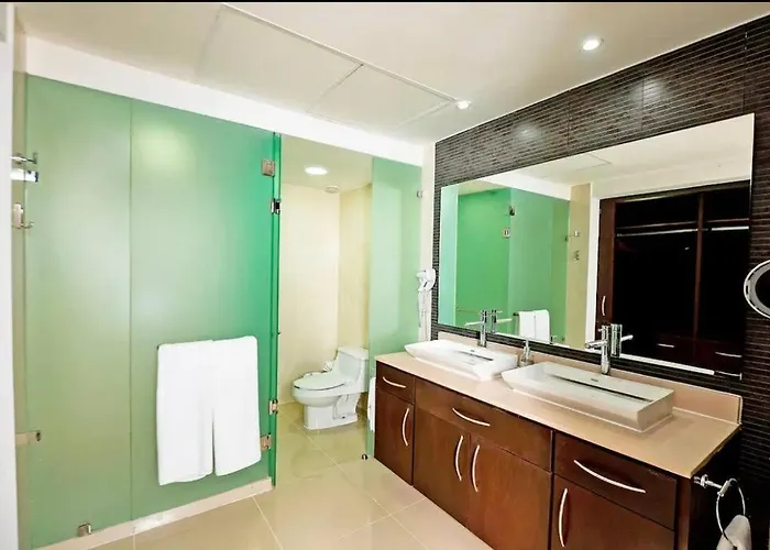 Oceanfront Walkout Pool Mareazul La Casa Bonita * Playa del Carmen
