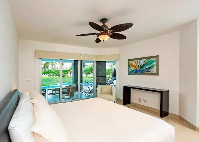 Oceanfront Walkout Pool Mareazul La Casa Bonita Apartment