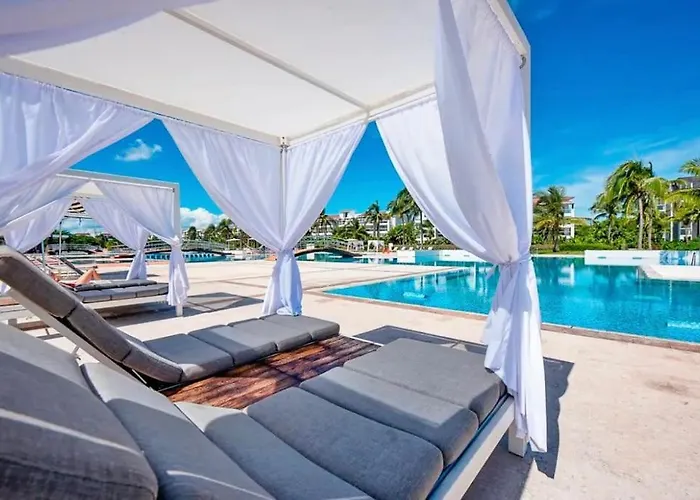 Oceanfront Walkout Pool Mareazul La Casa Bonita * Playa del Carmen