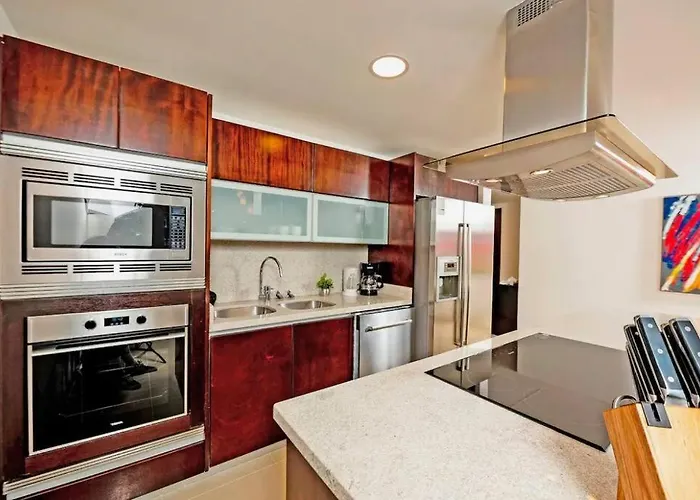 Apartment Oceanfront Walkout Pool Mareazul La Casa Bonita